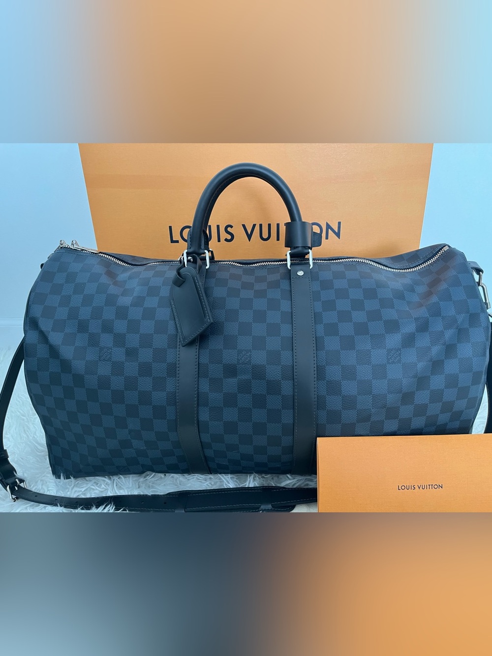Louis Vuitton Keepall 55 - Picture 4 of 15